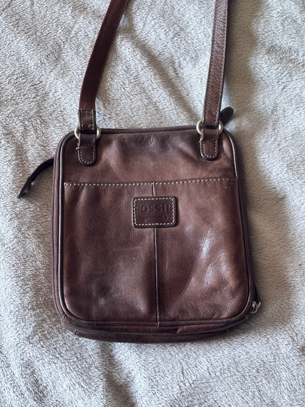 Fossil purse